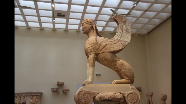Marmor-Sphinx der Naxiern