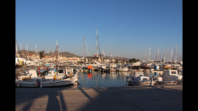 Hafen in Aigina